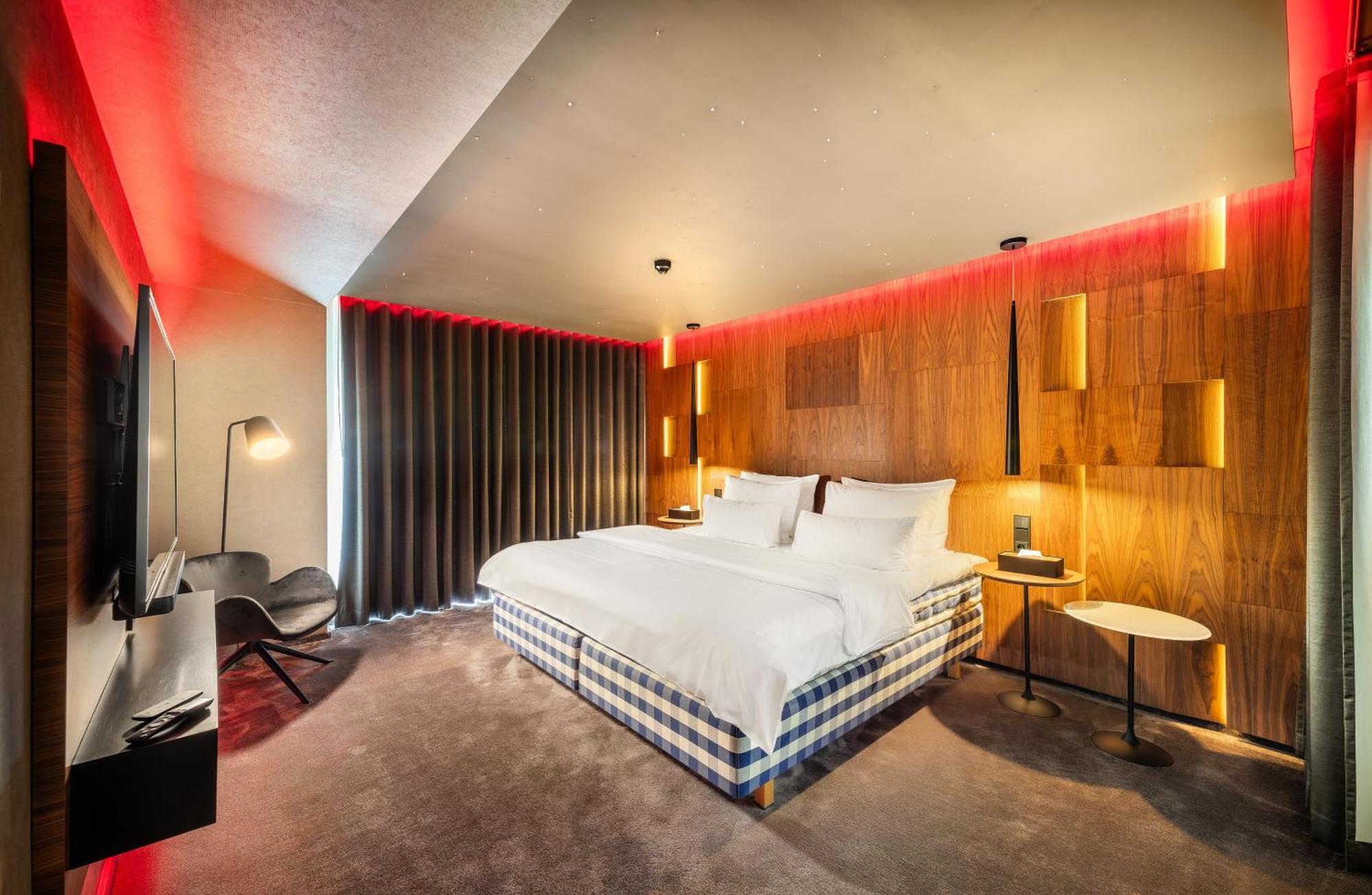 Harmony Hotel ชปินด์เลอรูฟ มลิน ภายนอก รูปภาพ