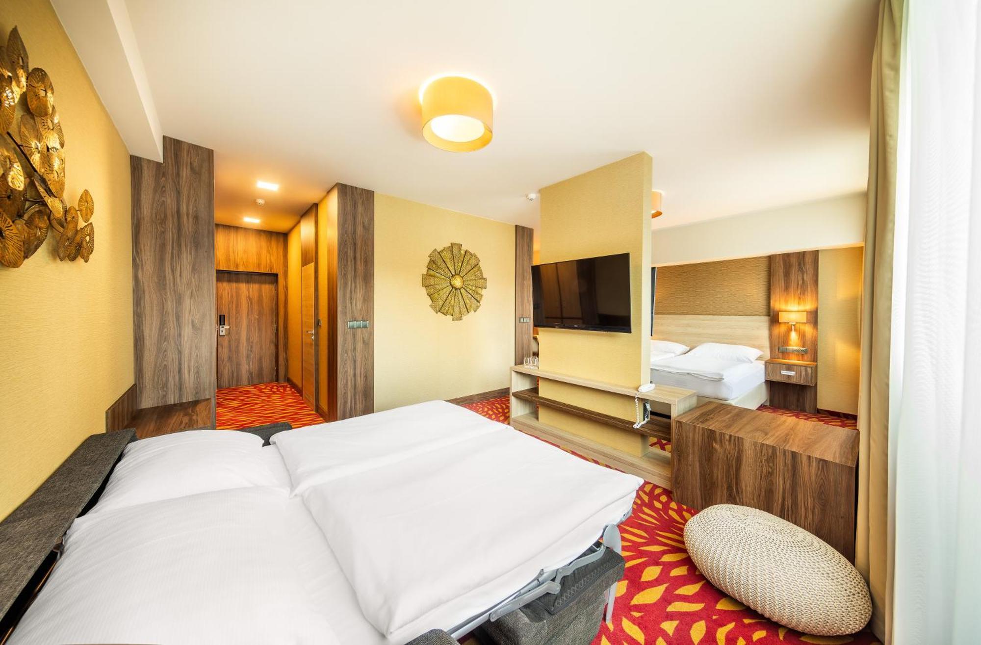 Harmony Hotel ชปินด์เลอรูฟ มลิน ภายนอก รูปภาพ