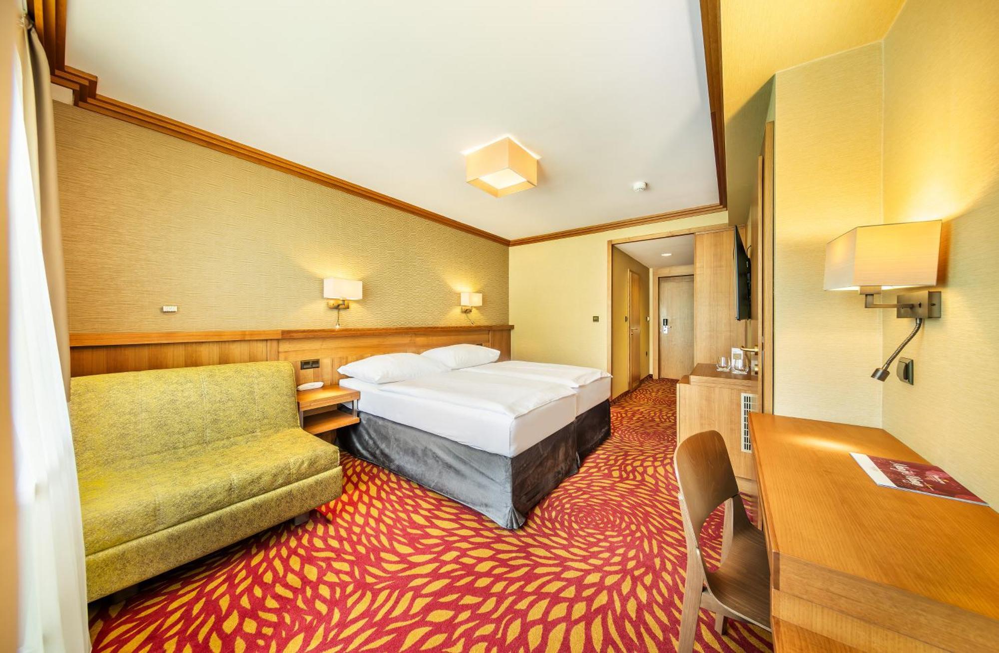 Harmony Hotel ชปินด์เลอรูฟ มลิน ภายนอก รูปภาพ