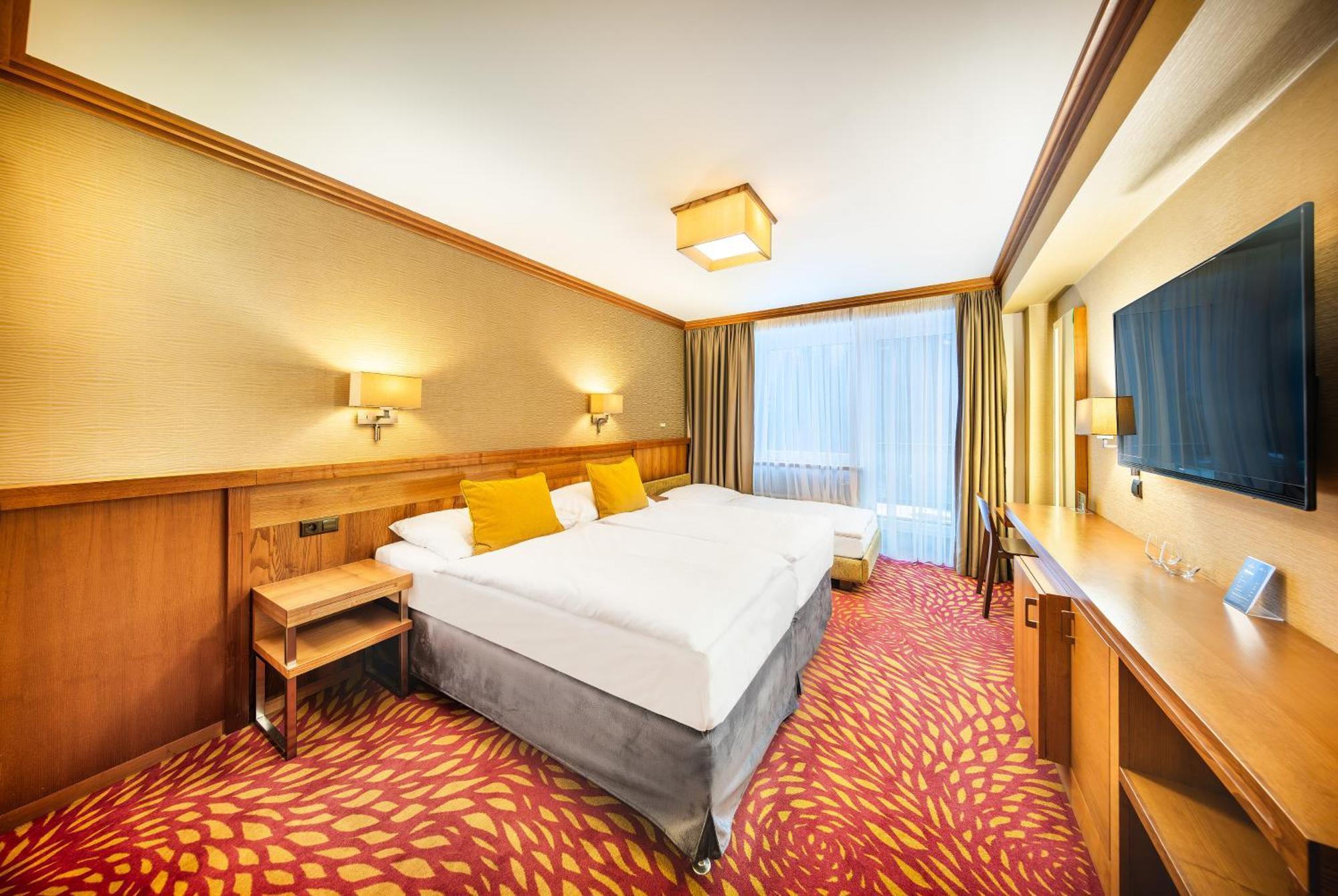 Harmony Hotel ชปินด์เลอรูฟ มลิน ภายนอก รูปภาพ