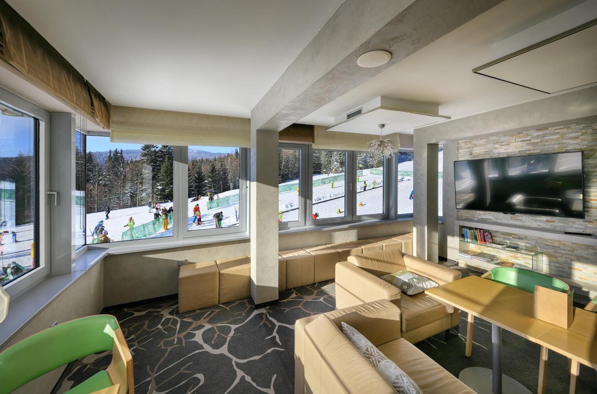 Harmony Hotel ชปินด์เลอรูฟ มลิน ภายนอก รูปภาพ